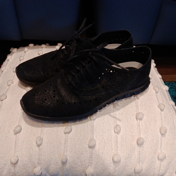 Cole Haan ZeroGrand Womens Wingtip Oxfords Black Suede Casual Shoes size 8b - Picture 2 of 7